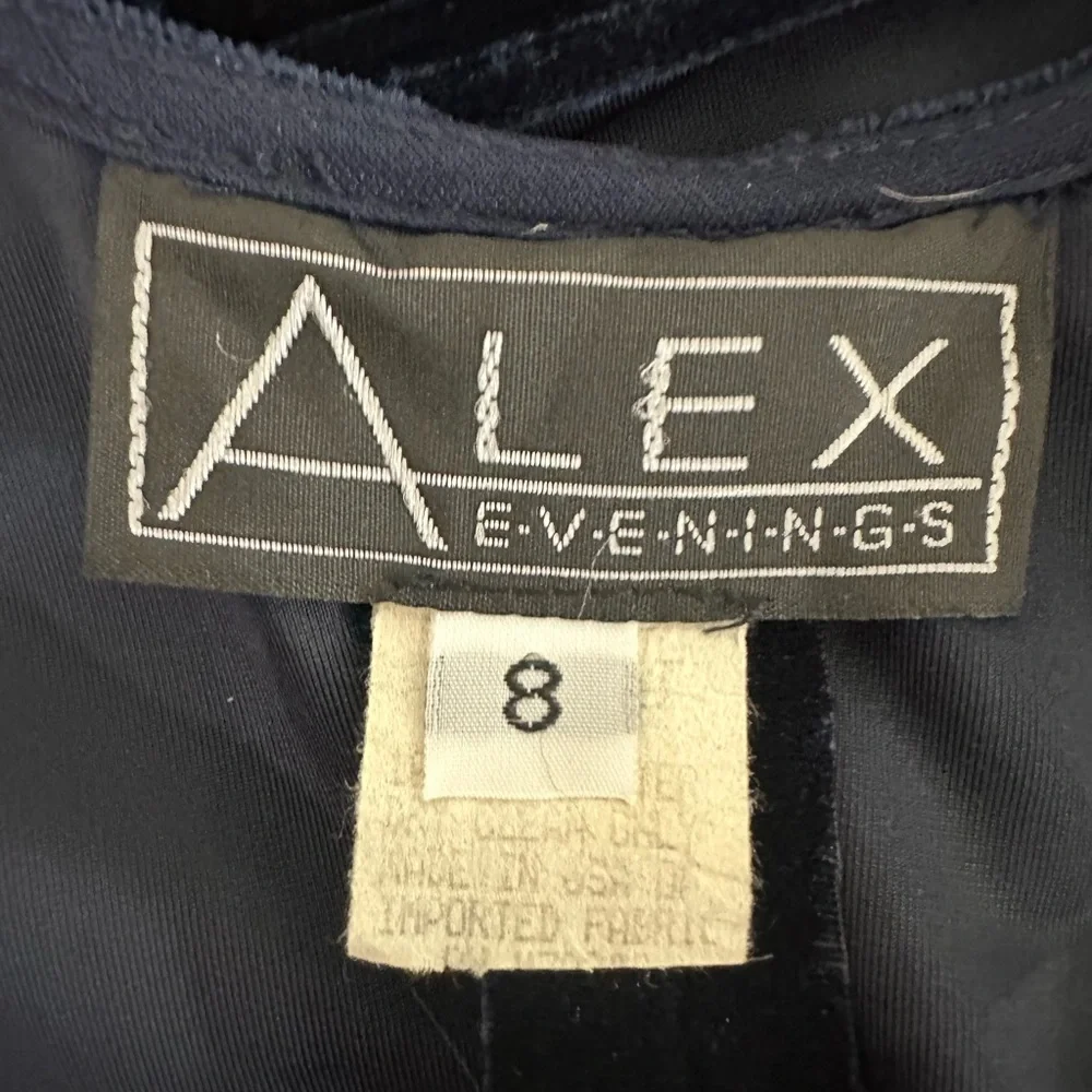 Elegant Navy Blue velvet off the shoulder Alex Evening Gown . - Picture 6 of 6
